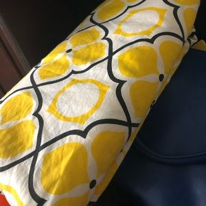 Queen Sz Duvet Cover - like new